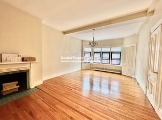 337 Beacon St APT 4, Boston, MA 02116