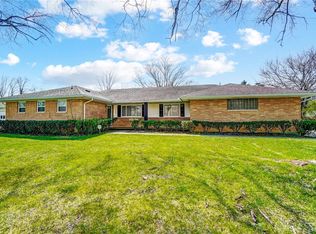 5742 Daphne Ln, Dayton, OH 45415