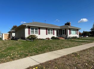 690 Williams St, Lewiston, MN 55952