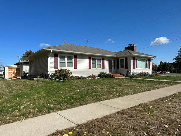 690 Williams St, Lewiston, MN 55952