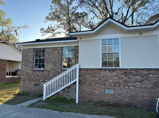 9 Adams Cir #A, Beaufort, SC 29902