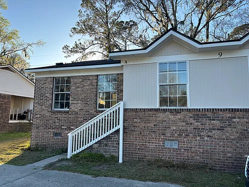 9 Adams Cir #A Photo 1