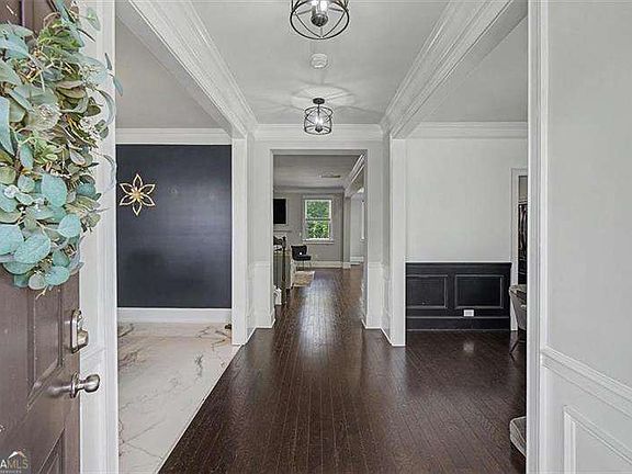 2nd image of 325 Hillgrove Dr