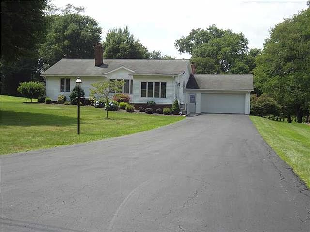 2nd image of 17 Cochran Dr