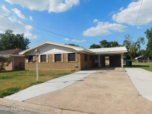 613 Shute St, Opelousas, LA 70570