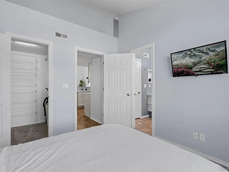 3016 W Prentice Ave #D — Photo 14