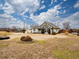 505 Carob Rd, Clever, MO 65631