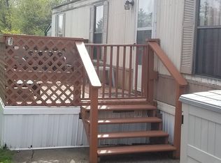 205 Blossom Ln, Sewickley, PA 15143