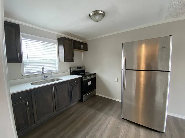 Cornerstone Apartments — Photo 15