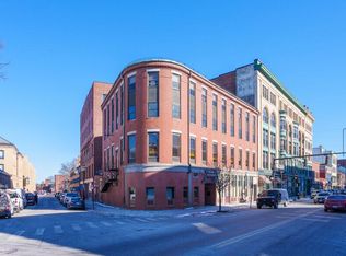 169 Merrimack St #304, Lowell, MA 01852