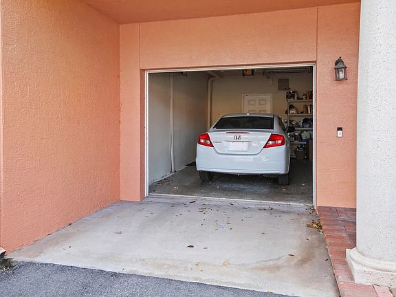 5th image of 2048 Alta Meadows Ln #1212