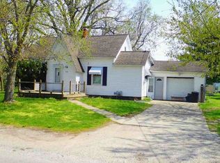 506 Liberty Ave, Newton, IL 62448