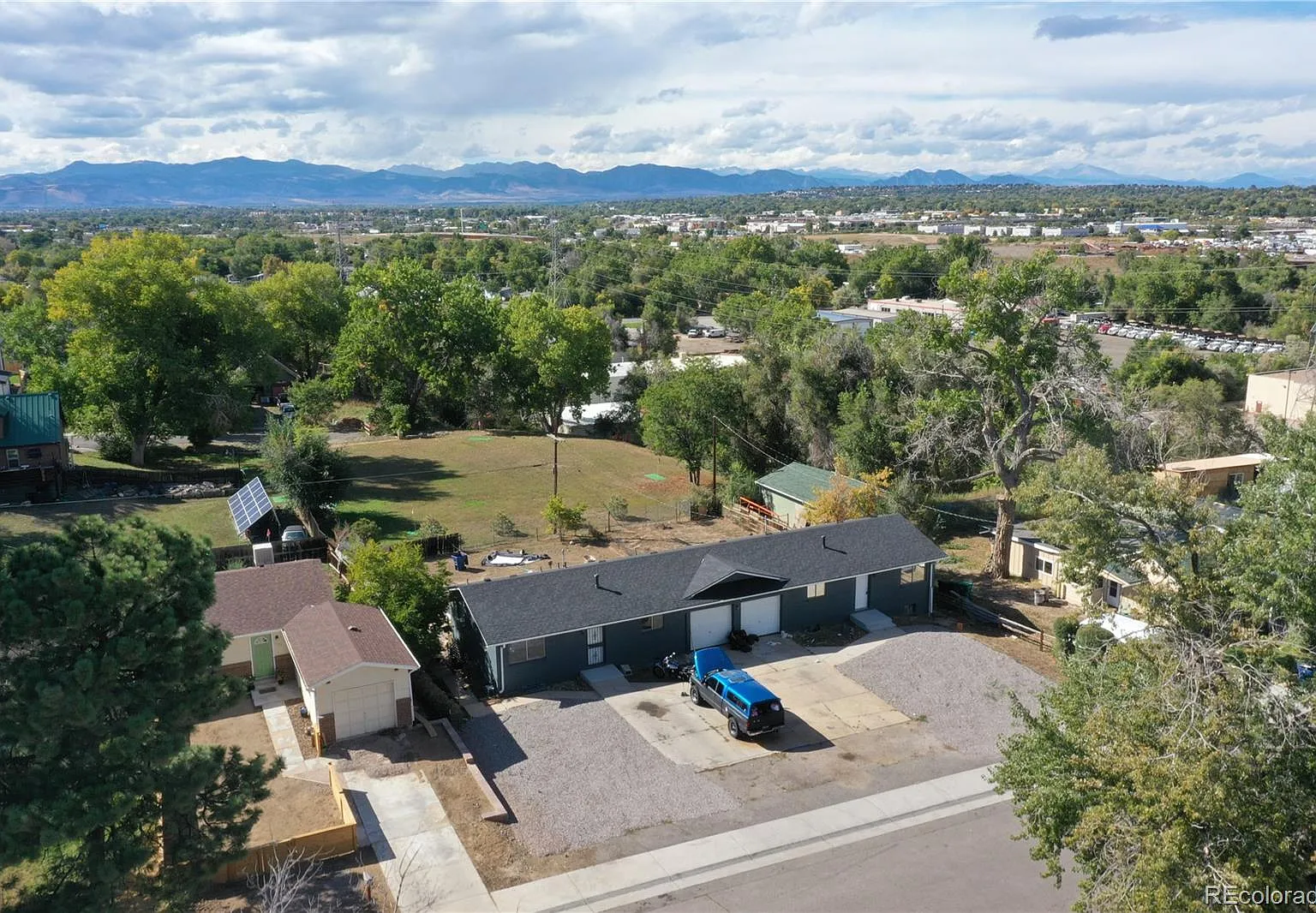 2 bed, 850 sqft, $1,700 — Photo 1