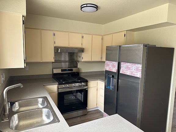 4th image of 3006 Vera Ln