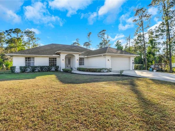 2540 27th Ave NE, Naples, FL 34120