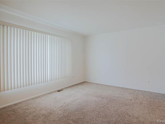 4th image of 20720 Meier Rd