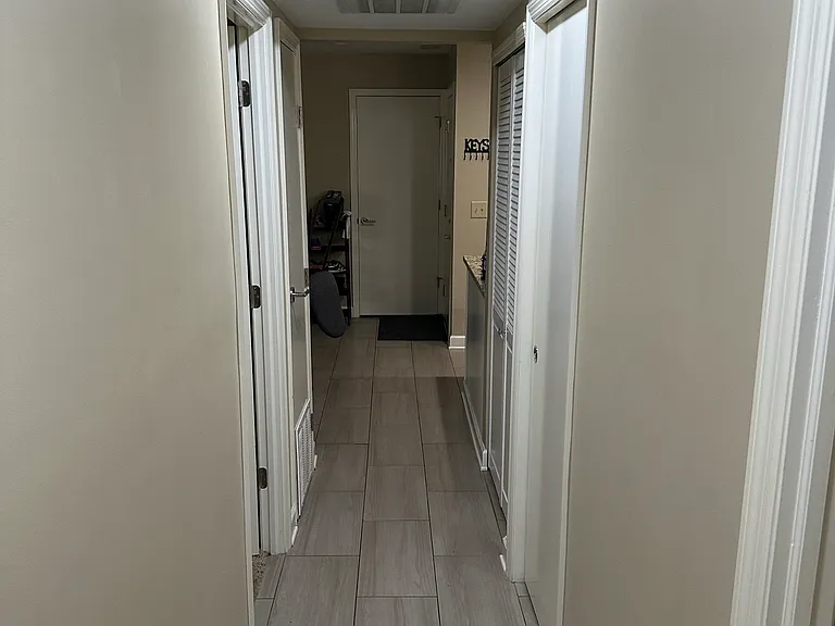 1070 Merrimar Cir S #C — Photo 5