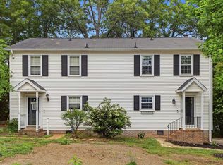111 Village Ct, Greer, SC 29651