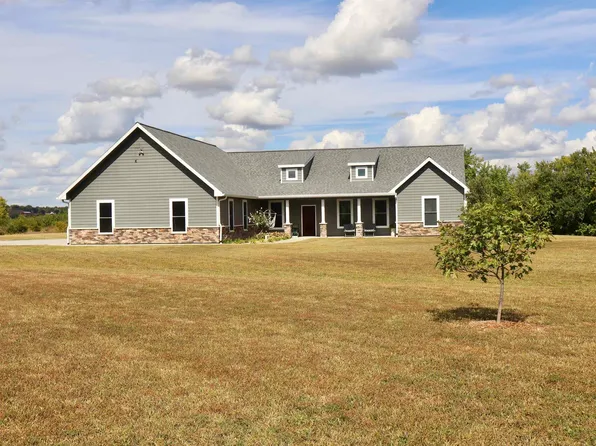 2223 NE 74th St, Meriden, KS 66512