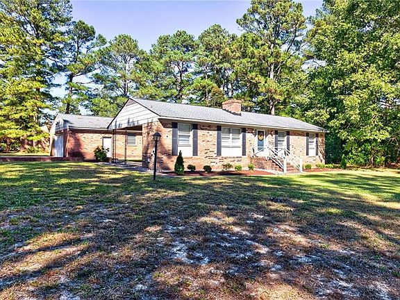 2nd image of 20175 Cherry Grove Rd N