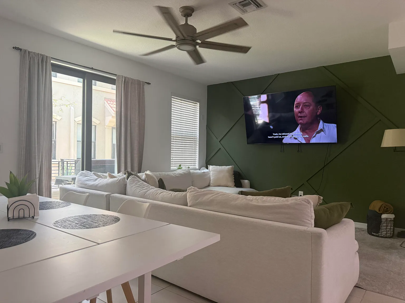 3 bed, 2.5 bath, 1420 sqft, $3,500 — Photo 3