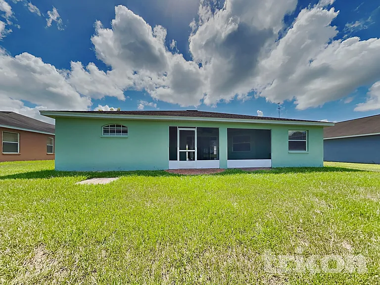 3390 Winchester Estates Cir — Photo 16