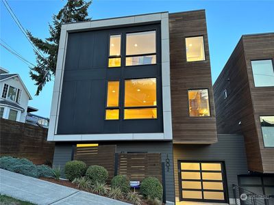 1002 5th Avenue N, Seattle, WA, 98109