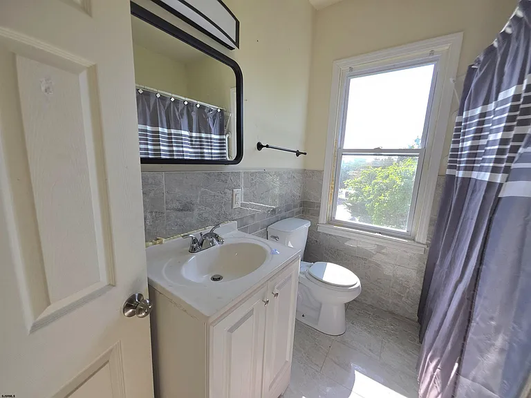 1404 Madison Ave — Photo 21
