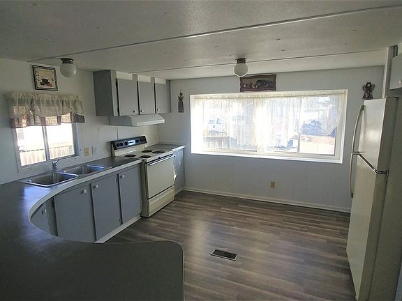 4th image of 3054 Hawkwood Ct