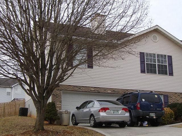 2nd image of 5955 Katrina Ln