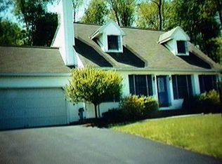 6423 Peters Ln, Kinderhook, NY 12106