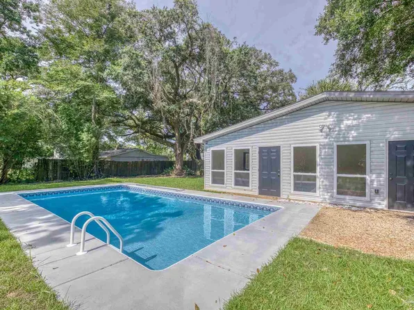 818 Mills Ave, Perdido Key, FL 32507
