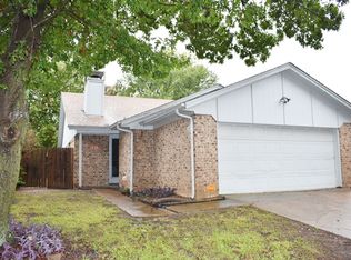 1715 Magnolia Ln, Euless, TX 76039