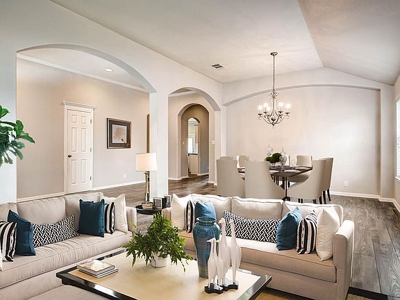 Dining/Living Potential