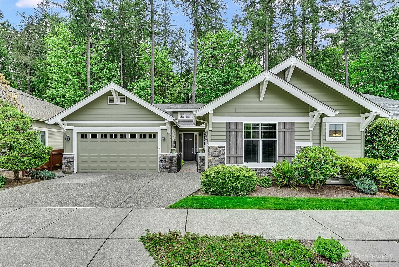 12657 Sun Break Way NE photo 1