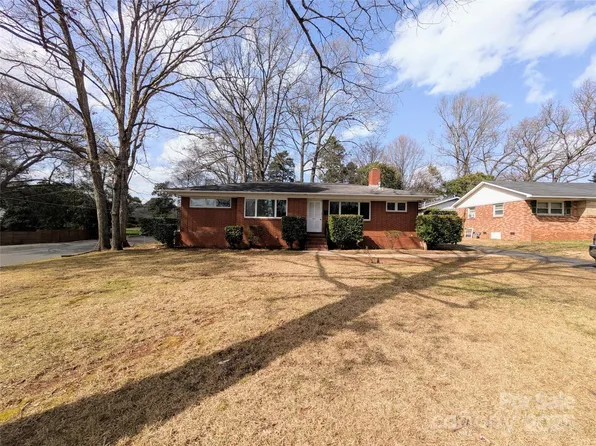4801 Kipling Dr, Charlotte, NC 28212