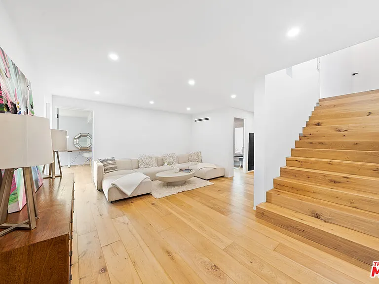 23812 Malibu Crest Dr — Photo 14