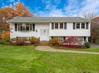 27 Evergreen Ave, Braintree, MA 02184