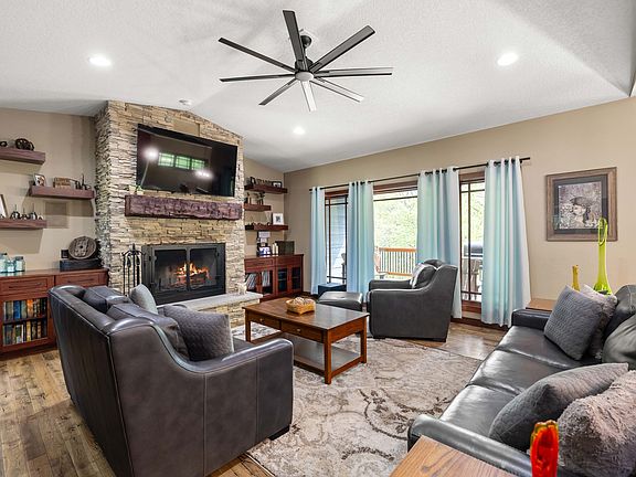 4th image of 2939 Peru Rd