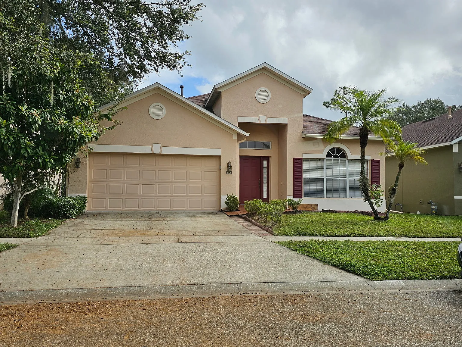 4 bed, 1952 sqft, $2,795 — Photo 1