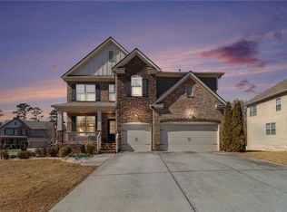 4208 Amberleaf Walk, Lilburn, GA 30047