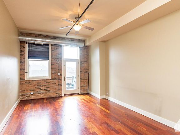 4th image of 3133 N Lakewood Ave APT 3H