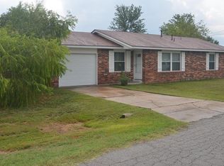 1401 S Johnson Ave, Wagoner, OK 74467