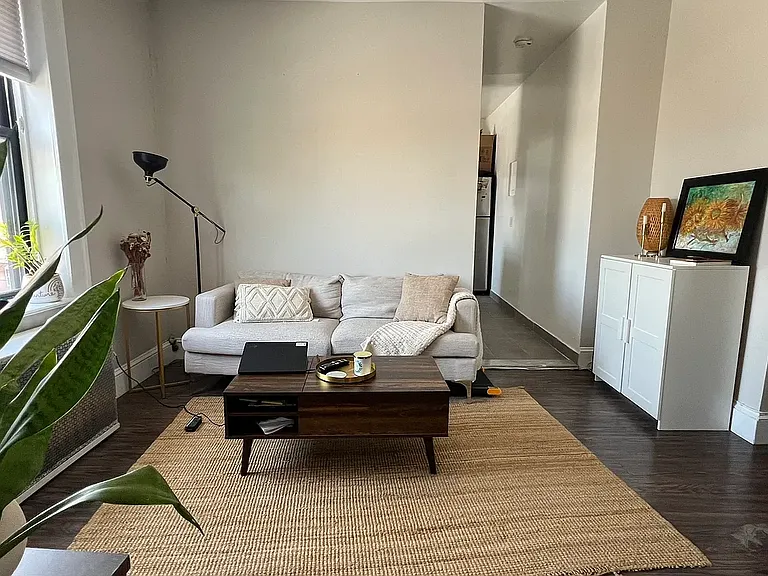 24-03 41st Ave #15 — Photo 1