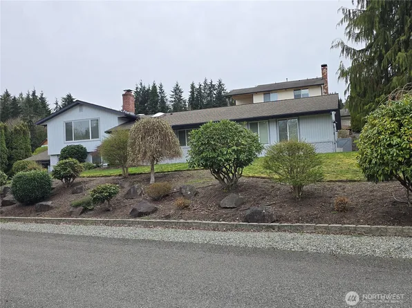10201 40th Avenue SE, Everett, WA 98208