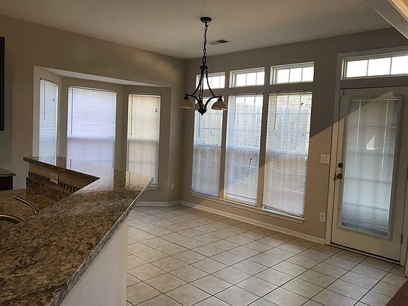 5th image of 108 Green Bank Ln
