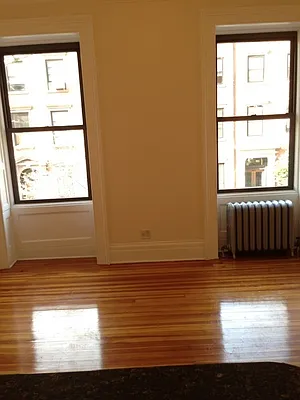 Rented by Picture Realty Inc. | media 31