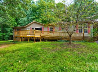 1290 Forest Ridge Rd, Bessemer City, NC 28016