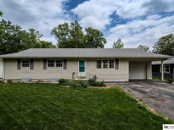 3615 N 77th St, Omaha, NE 68134