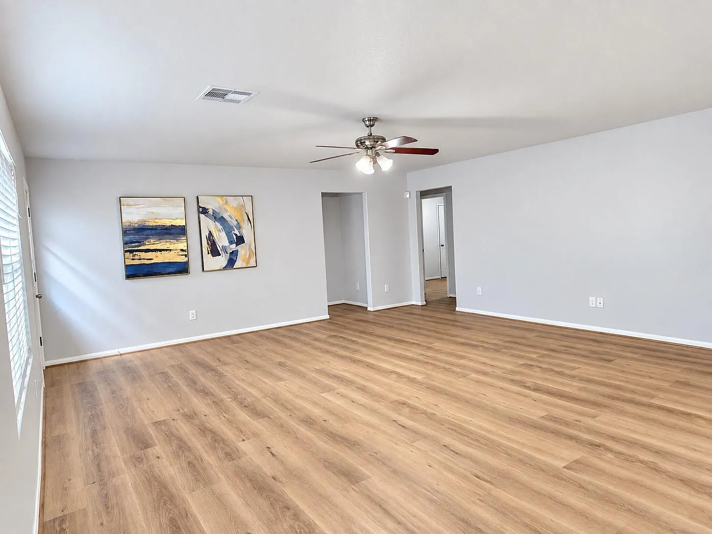 3 bed, 2.0 bath, 1730 sqft, $2,000 — Photo 4
